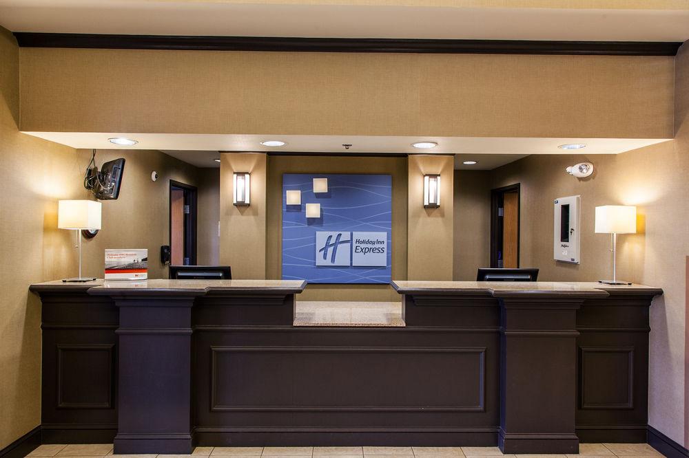 Holiday Inn Express & Suites Yankton By Ihg Εξωτερικό φωτογραφία