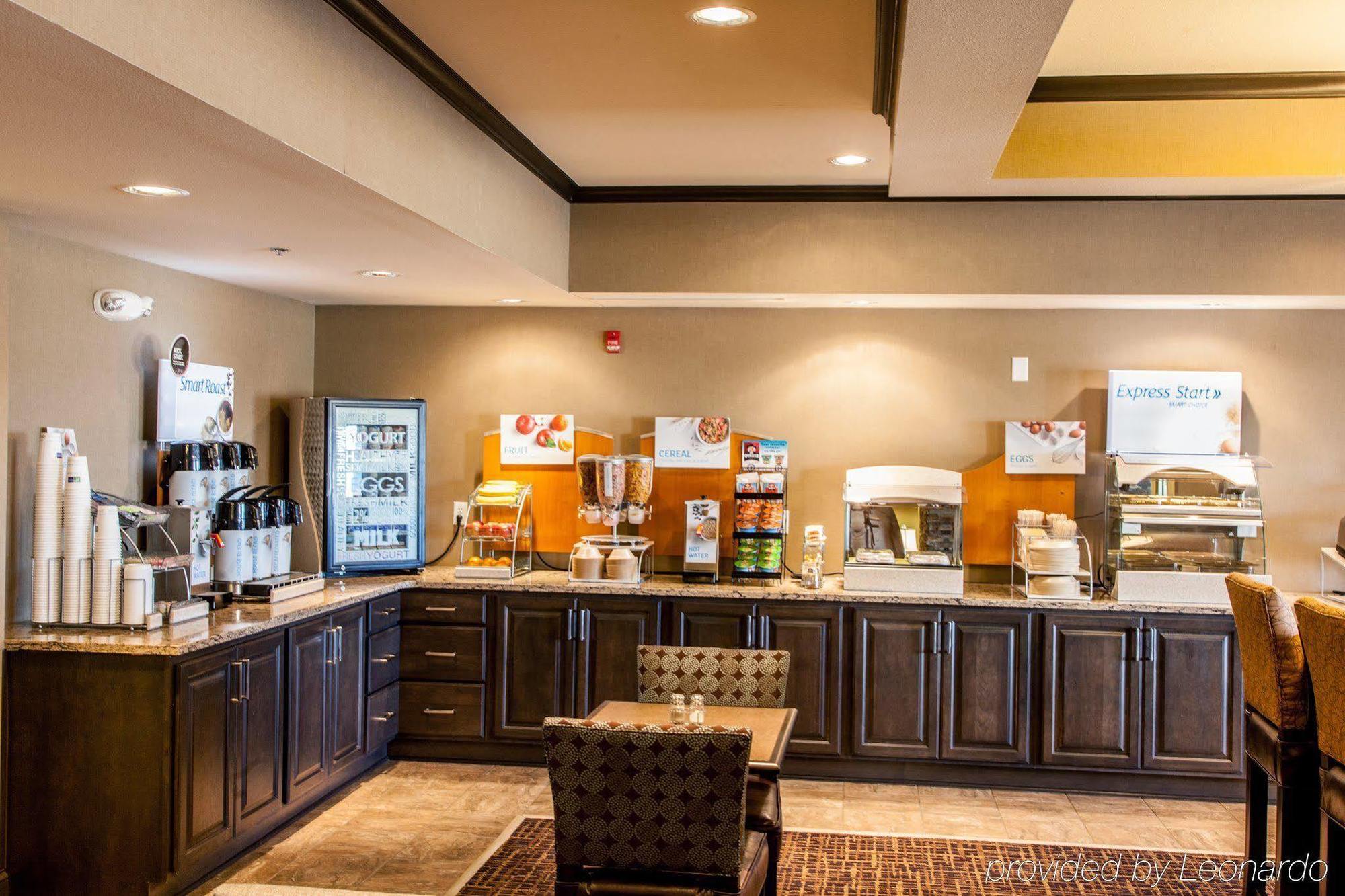 Holiday Inn Express & Suites Yankton By Ihg Εξωτερικό φωτογραφία
