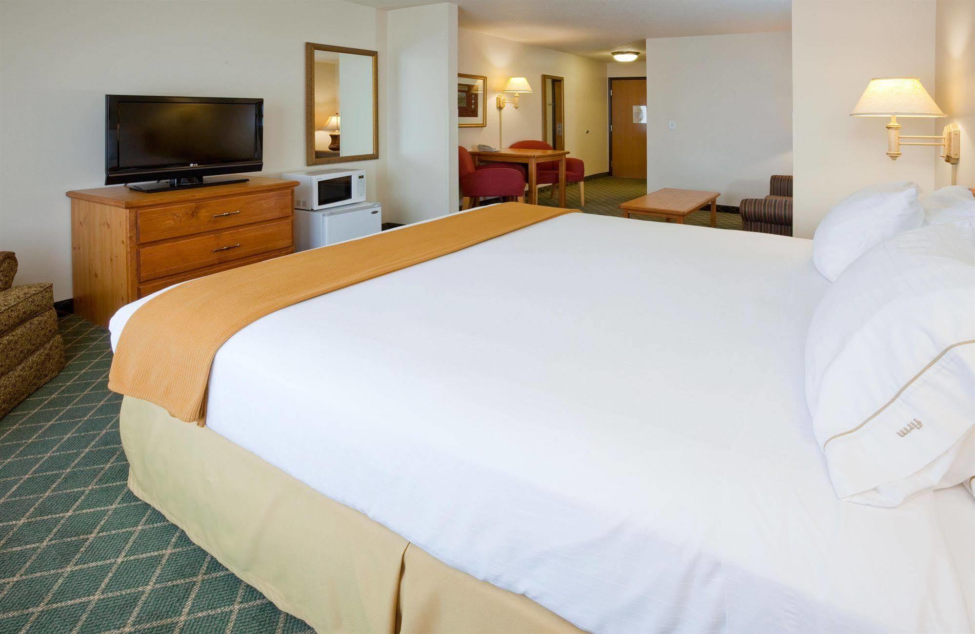 Holiday Inn Express & Suites Yankton By Ihg Εξωτερικό φωτογραφία