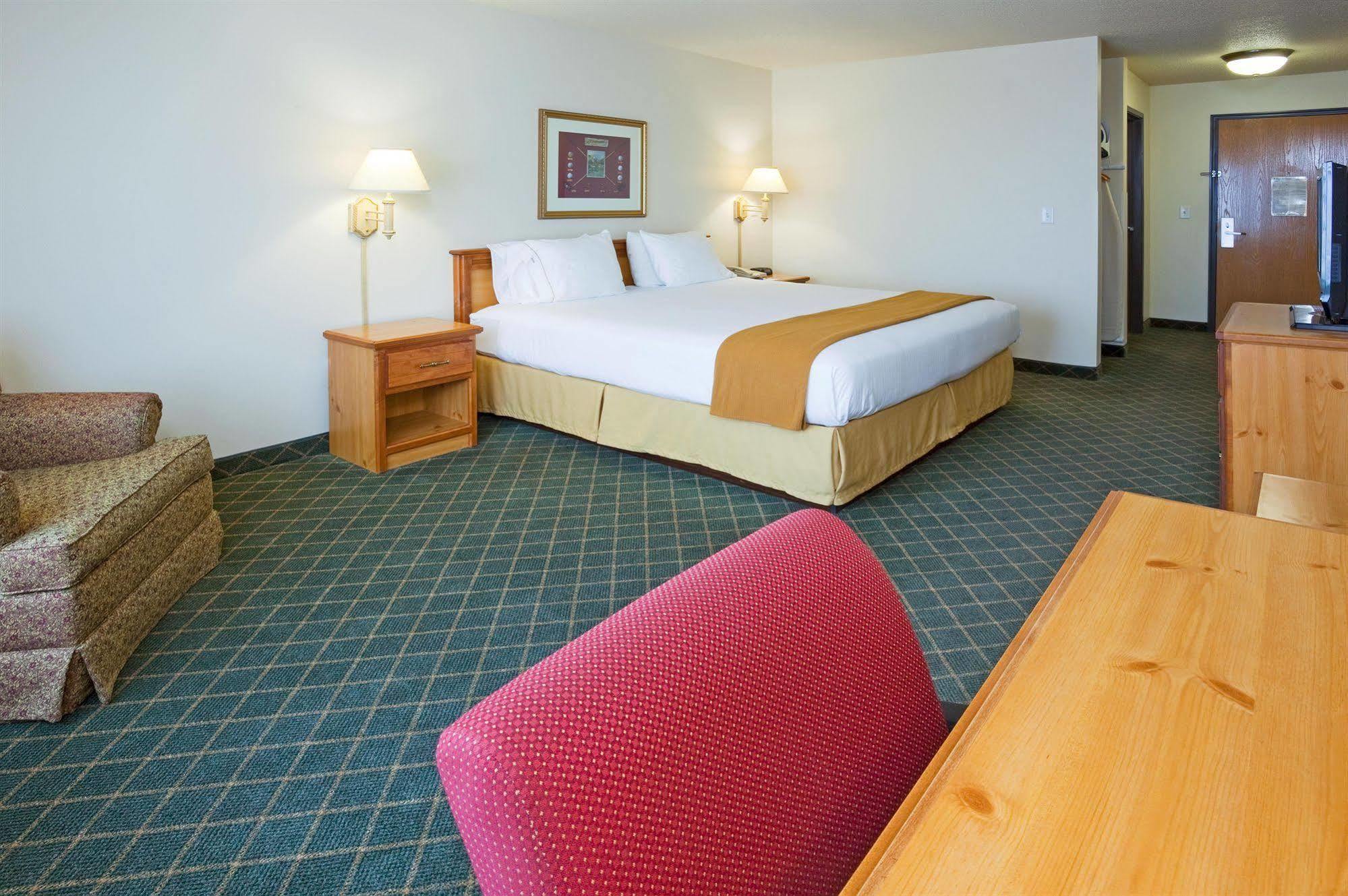 Holiday Inn Express & Suites Yankton By Ihg Δωμάτιο φωτογραφία